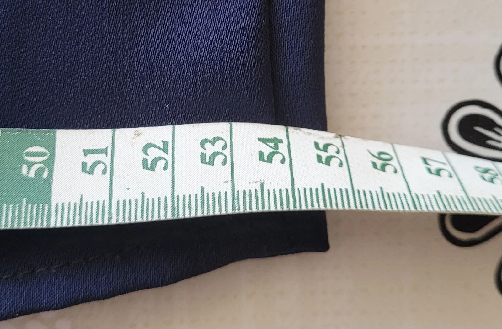 Nana Baila Vestido TFr38/TM-Marinho-Ombro com Volante & Corte Reto & Decote com Laço Dourado em OT – photo 15